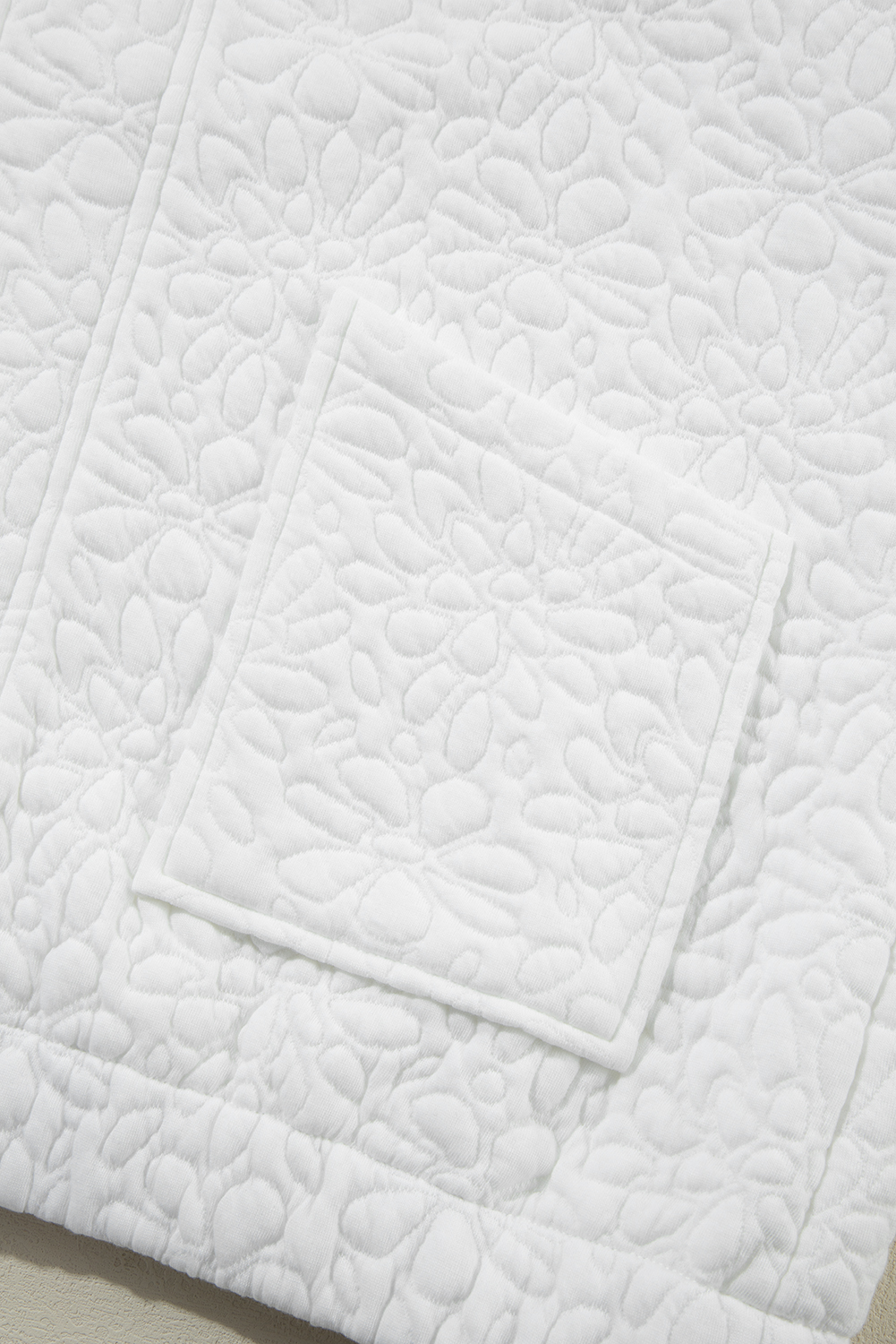 Women's White Floral Quilted Long Sleeve Jacket - Detail View 21 Women's White Floral Quilted Long Sleeve Jacket - Detail View 21