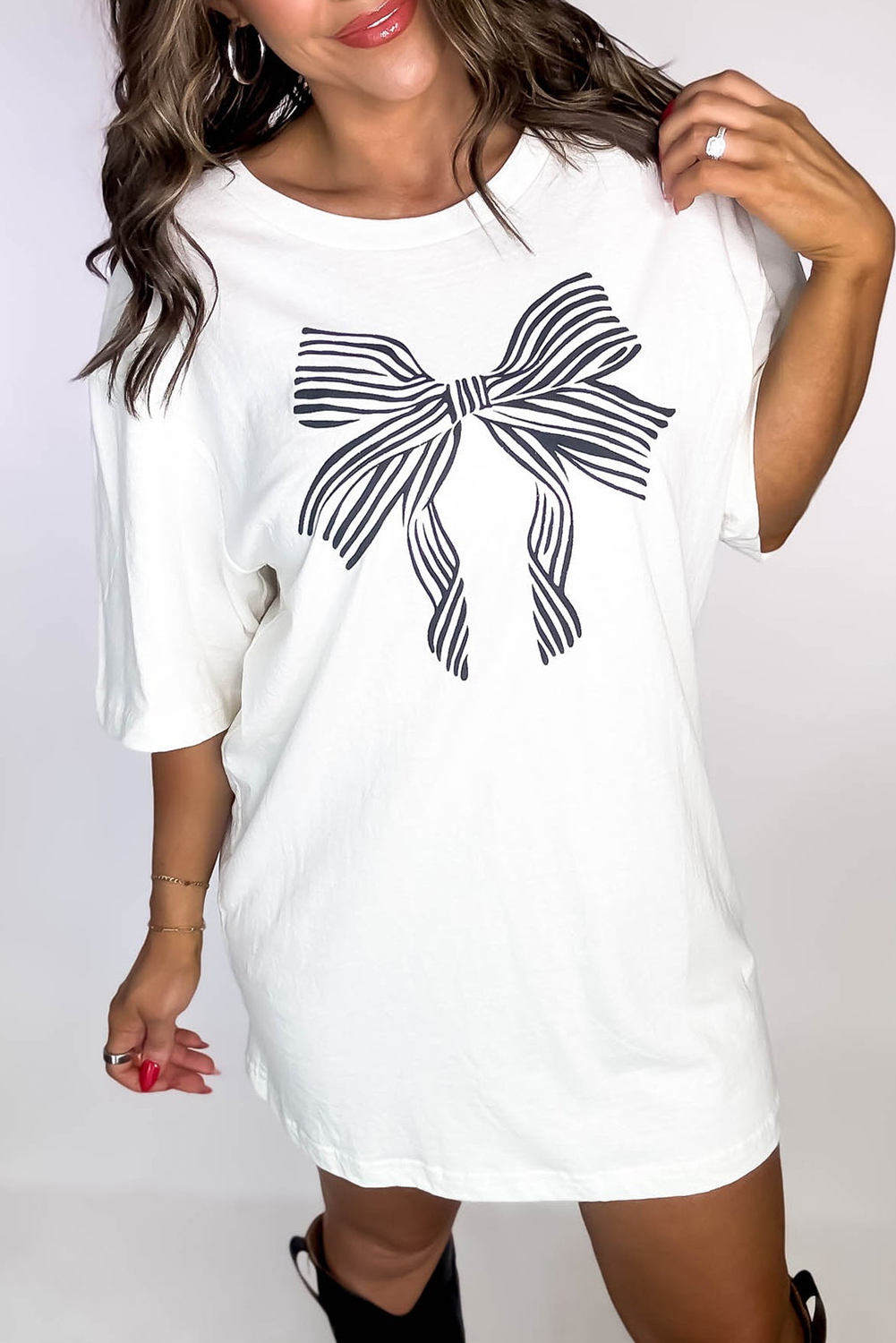 Charming Bow Knot Short Sleeve Tee - Classic and Timeless Style - Detail View 2 Charming Bow Knot Short Sleeve Tee - Classic and Timeless Style - Detail View 2