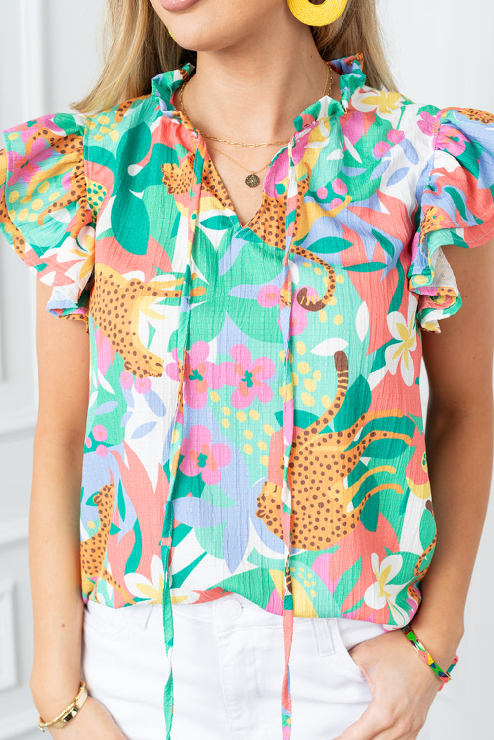 Floral Print Blouse - Perfect for Casual Daily Wear and Summer Occasions - Detail View 3 Floral Print Blouse - Perfect for Casual Daily Wear and Summer Occasions - Detail View 3