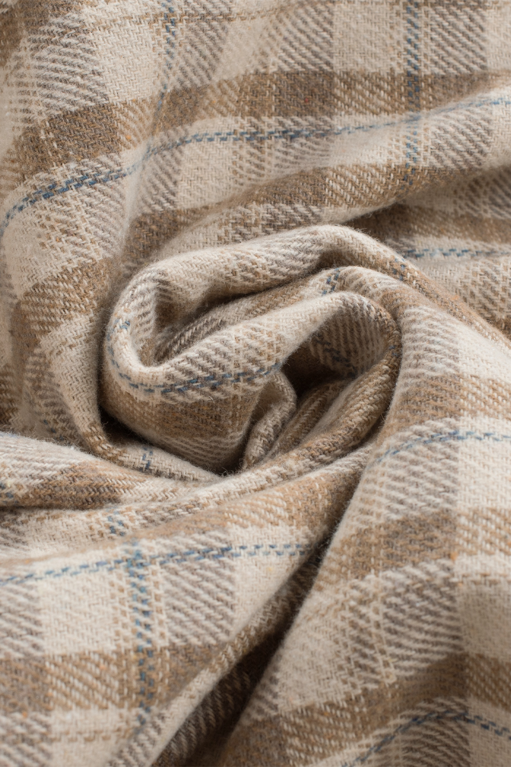 Women's Casual Plaid Shacket, Warm Button Down Winter Coat - Detail View 9 Women's Casual Plaid Shacket, Warm Button Down Winter Coat - Detail View 9