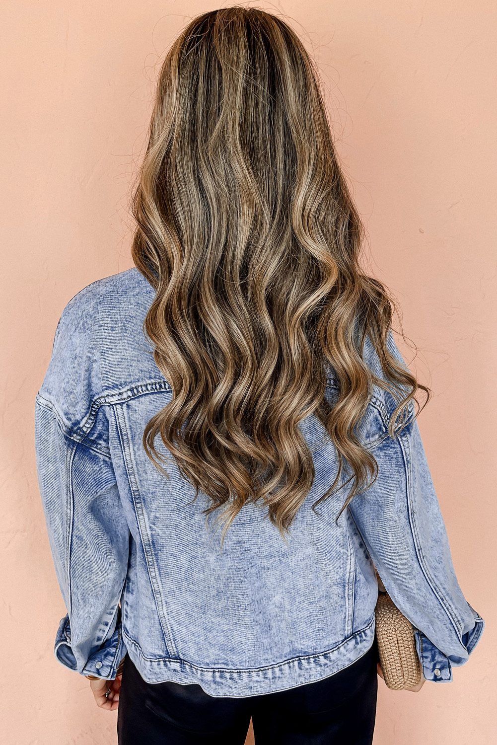 Classic Women's Denim Jacket: Casual Style, Perfect for Layering - Detail View 3 Classic Women's Denim Jacket: Casual Style, Perfect for Layering - Detail View 3