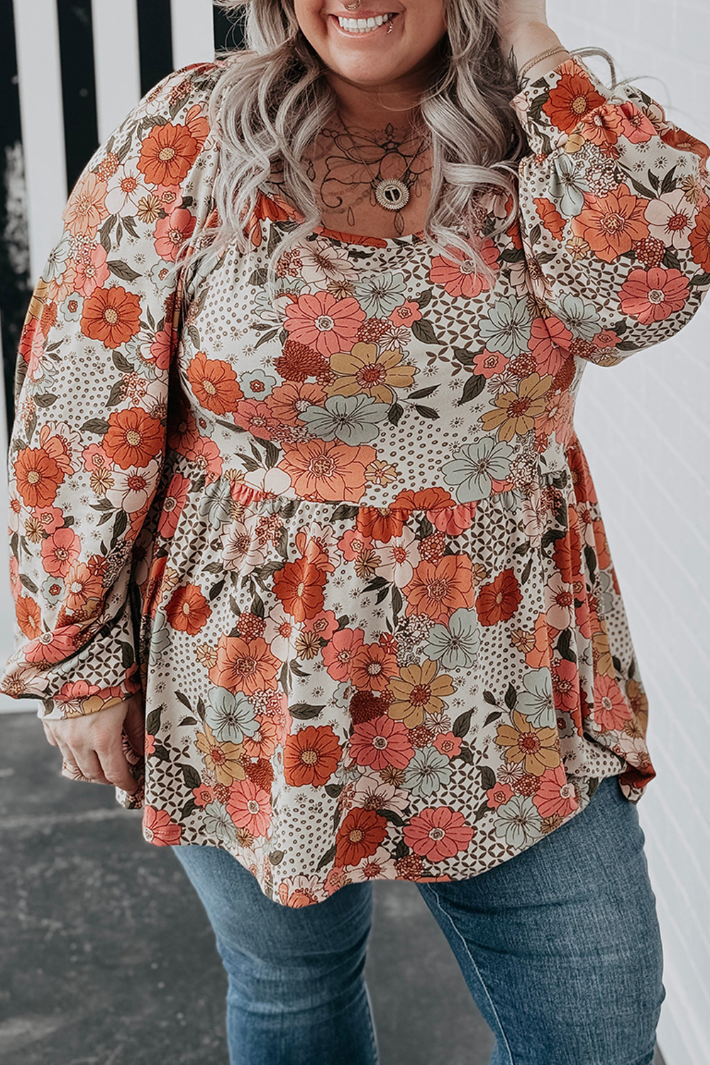 Floral Print Blouse with Chic Square Neck and Peplum Silhouette for Plus Size Women - Detail View 2 Floral Print Blouse with Chic Square Neck and Peplum Silhouette for Plus Size Women - Detail View 2