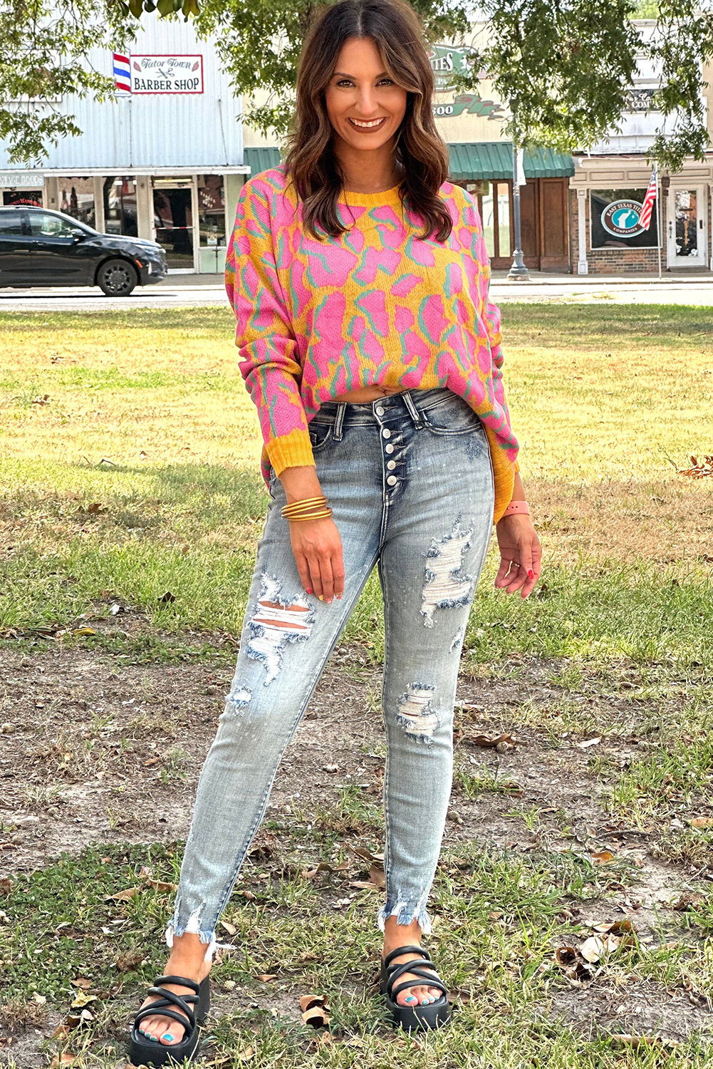 Make a bold and artistic statement with this Women's Vitality Orange Abstract Print Baggy Sweater. The ribbed trim detail adds texture and a touch of sophistication to the sweater, making it a stylish addition to your wardrobe. The baggy style offers a relaxed and comfortable fit, perfect for casual, everyday wear. The drop shoulder design enhances its laid-back vibe, adding to the sweater's effortless and chic appeal. Made from a premium blend of 50% viscose, 28% polyester, and 22% polyamide, this sweater ensures both comfort and durability. The abstract print in vibrant vitality orange adds a pop of color and personality to your outfit, making it a standout piece for the spring season. Pair it with jeans or leggings for a trendy and comfortable look. Embrace your unique style with this fashionable and versatile sweater. - Detail View 9 Make a bold and artistic statement with this Women's Vitality Orange Abstract Print Baggy Sweater. The ribbed trim detail adds texture and a touch of sophistication to the sweater, making it a stylish addition to your wardrobe. The baggy style offers a relaxed and comfortable fit, perfect for casual, everyday wear. The drop shoulder design enhances its laid-back vibe, adding to the sweater's effortless and chic appeal. Made from a premium blend of 50% viscose, 28% polyester, and 22% polyamide, this sweater ensures both comfort and durability. The abstract print in vibrant vitality orange adds a pop of color and personality to your outfit, making it a standout piece for the spring season. Pair it with jeans or leggings for a trendy and comfortable look. Embrace your unique style with this fashionable and versatile sweater. - Detail View 9