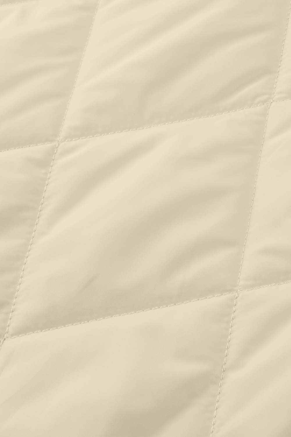 Casual Lightweight Puffer Coat for Women - Cozy Quilted Design - Detail View 22 Casual Lightweight Puffer Coat for Women - Cozy Quilted Design - Detail View 22