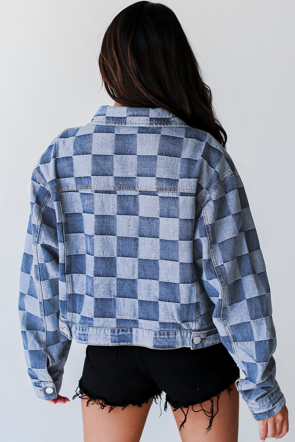 Stylish Long Sleeve Button-Up Jacket - Casual Fall & Autumn Wear - Detail View 3 Stylish Long Sleeve Button-Up Jacket - Casual Fall & Autumn Wear - Detail View 3