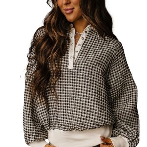 Women's Plus Size Two Tone Contrast Collared Pullover Sweatshirt - Main View
