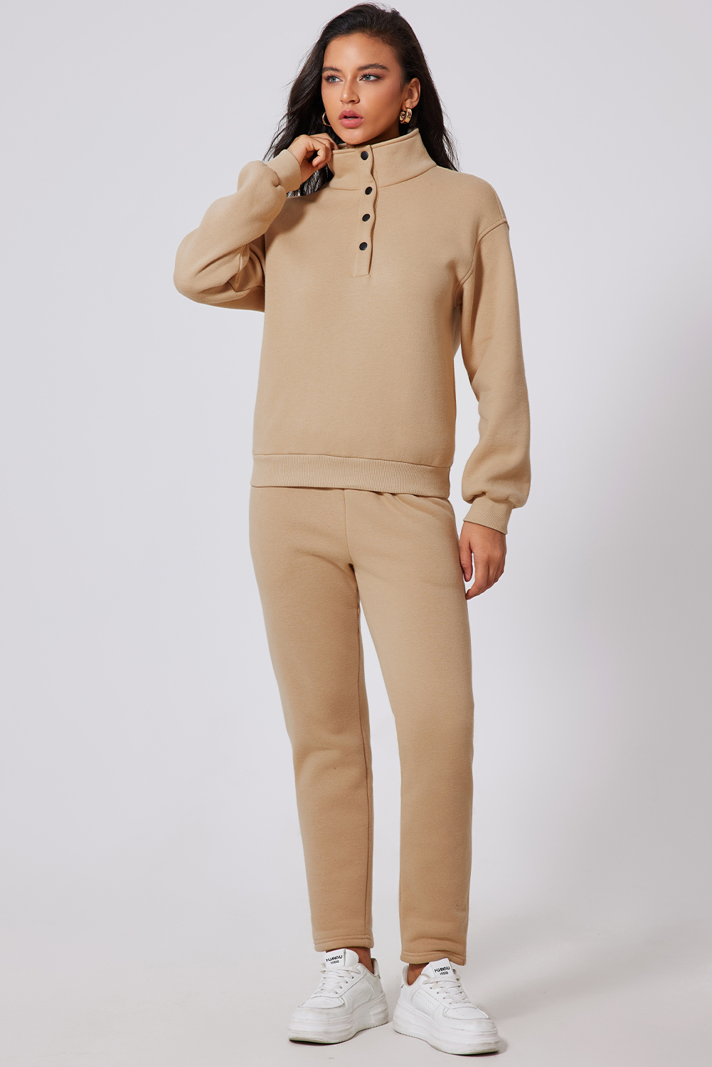 Comfortable and Trendy Women's Active Set - Half Button Sweatshirt and High Waist Sweatpants - Detail View 8 Comfortable and Trendy Women's Active Set - Half Button Sweatshirt and High Waist Sweatpants - Detail View 8