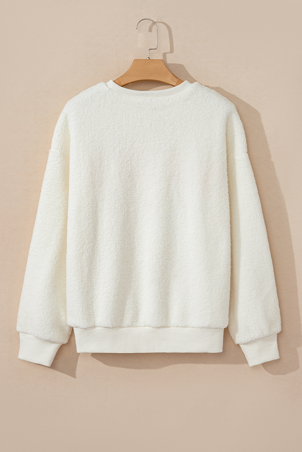 Soft and Stylish Beige Sherpa Sweatshirt - Relaxed Fit with Drop Shoulders - Detail View 7 Soft and Stylish Beige Sherpa Sweatshirt - Relaxed Fit with Drop Shoulders - Detail View 7