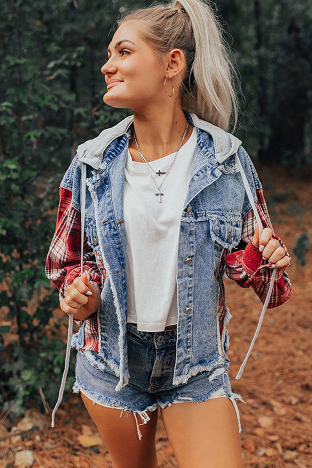 Women's Beau Blue Plaid Patchwork Hooded Denim Jacket - Detail View 6 Women's Beau Blue Plaid Patchwork Hooded Denim Jacket - Detail View 6