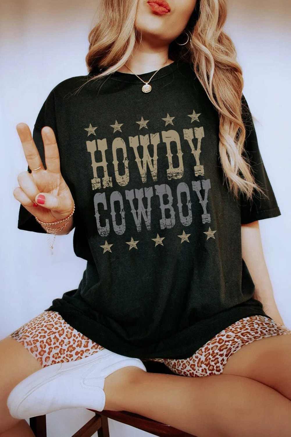 Casual Western Graphic Tee - Black HOWDY COWBOY Print - Detail View 2 Casual Western Graphic Tee - Black HOWDY COWBOY Print - Detail View 2