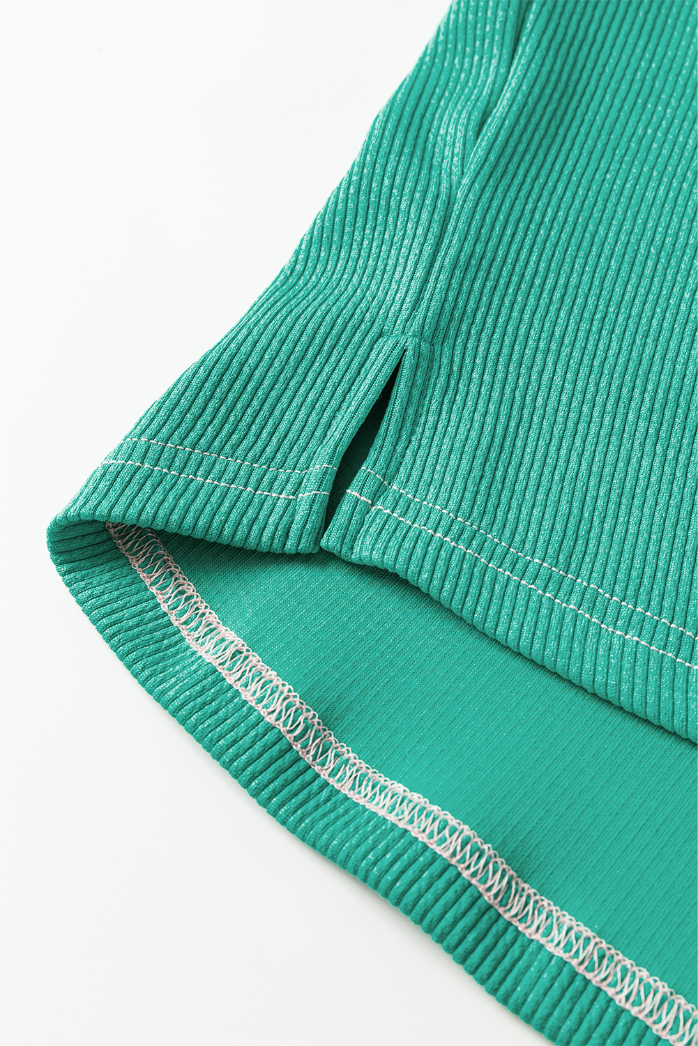 Trendy Casual Sweatshirt: Pink Colorblock Design with Shirt Collar - Detail View 10 Trendy Casual Sweatshirt: Pink Colorblock Design with Shirt Collar - Detail View 10