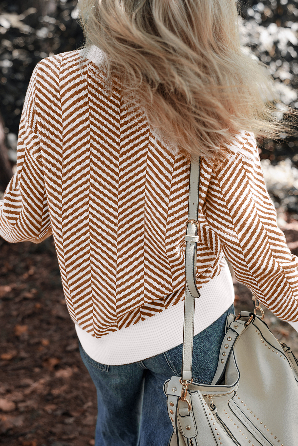 Chic Coffee Colorblock Sweater with Striped Print and Drop Shoulder Design - Detail View 2 Chic Coffee Colorblock Sweater with Striped Print and Drop Shoulder Design - Detail View 2