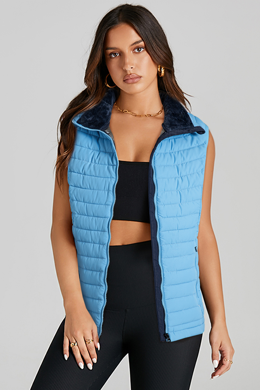 Casual Women's Quilted Vest with Zip Closure - Perfect for Daily Wear - Detail View 3 Casual Women's Quilted Vest with Zip Closure - Perfect for Daily Wear - Detail View 3