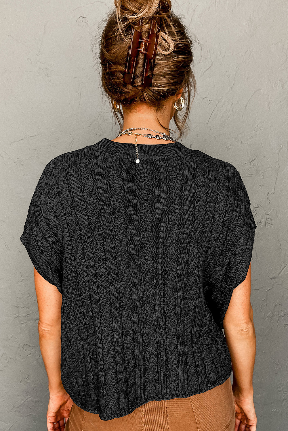 Casual Cable Knit Sweater, Women's Solid Color Crew Neck - Detail View 3 Casual Cable Knit Sweater, Women's Solid Color Crew Neck - Detail View 3