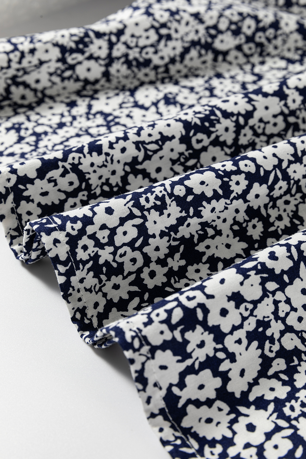 Women's Elegant Blue Floral Print Notched V Neck Puff Sleeve Blouse - Detail View 13 Women's Elegant Blue Floral Print Notched V Neck Puff Sleeve Blouse - Detail View 13