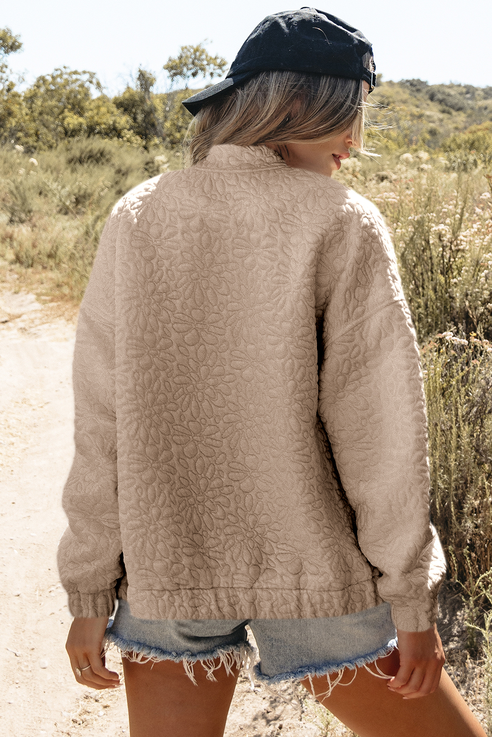 Chic and Casual Winter Jacket for Women - Light French Beige with Quilted Design - Detail View 3 Chic and Casual Winter Jacket for Women - Light French Beige with Quilted Design - Detail View 3