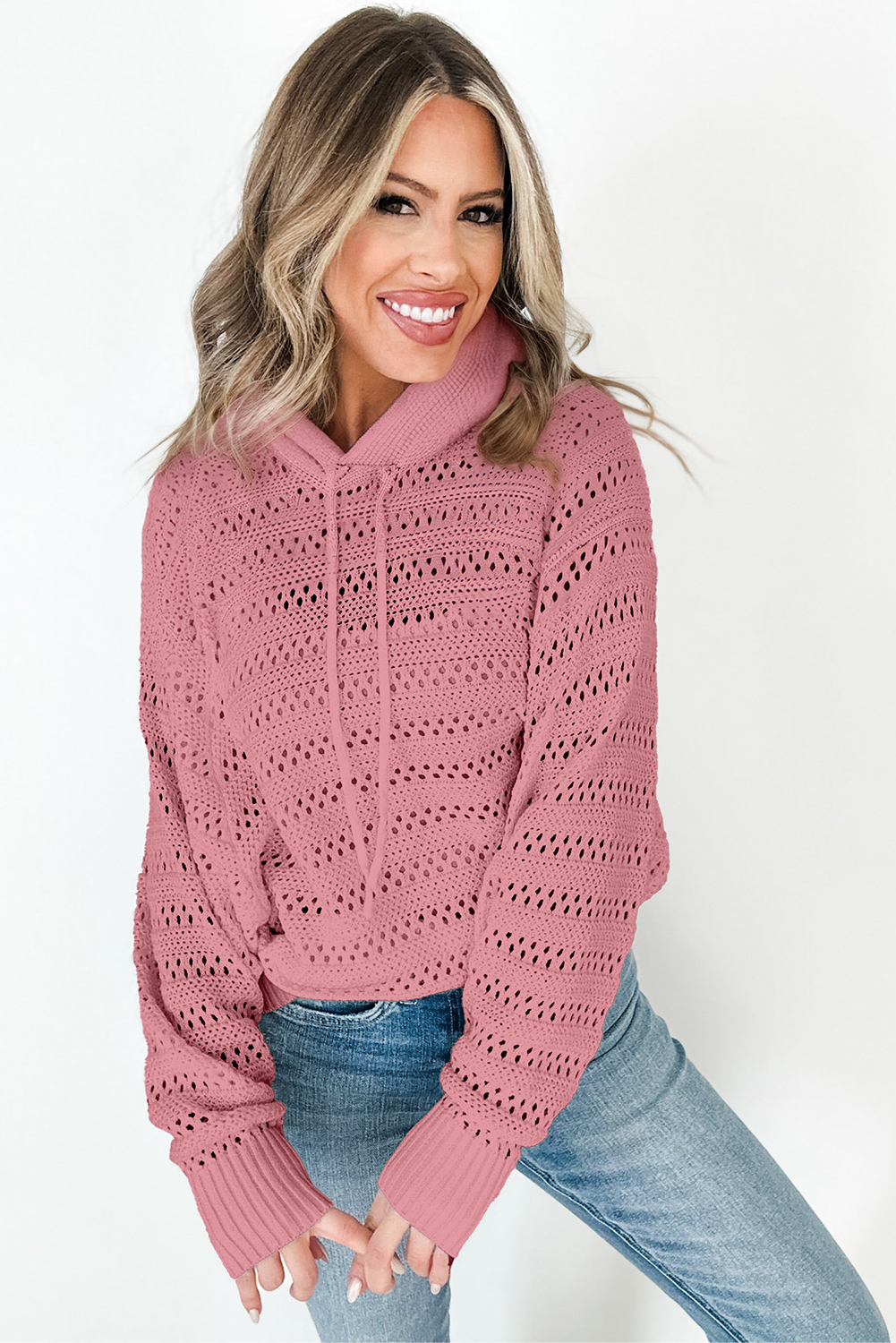 Casual and Comfortable Winter Sweater - Long Sleeve with Hood and Drawstring - Detail View 3 Casual and Comfortable Winter Sweater - Long Sleeve with Hood and Drawstring - Detail View 3