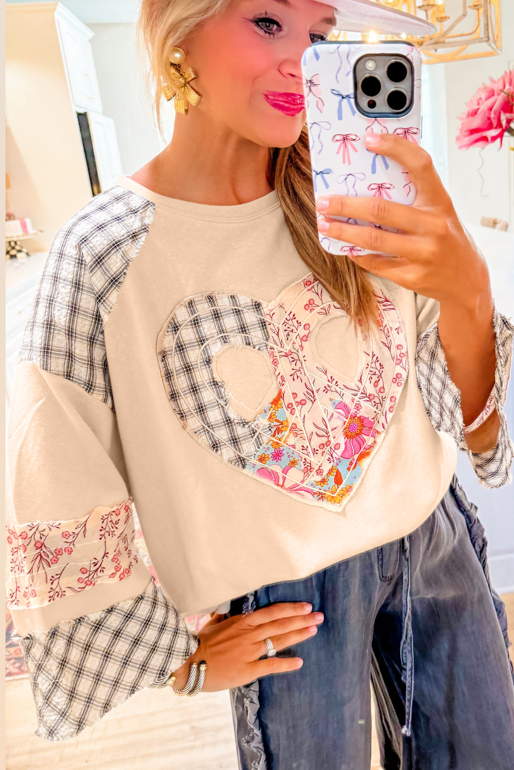 Women's Long Sleeve Top, Beige, Plaid, Floral, Peace Sign, Heart Graphic, Wide Sleeve, Casual Wear, Daily Use, Country Style, Layering, Fall & Autumn Season - Detail View 4 Women's Long Sleeve Top, Beige, Plaid, Floral, Peace Sign, Heart Graphic, Wide Sleeve, Casual Wear, Daily Use, Country Style, Layering, Fall & Autumn Season - Detail View 4