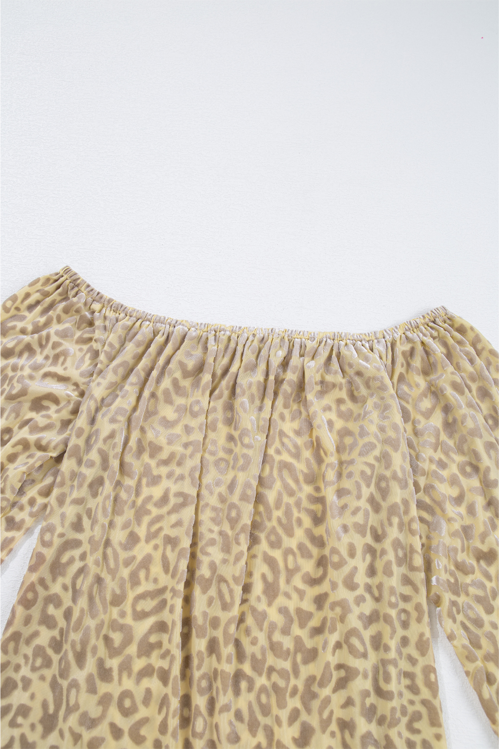Chic Off Shoulder Long Sleeve Blouse in Vintage Leopard Velvet for Women - Detail View 10 Chic Off Shoulder Long Sleeve Blouse in Vintage Leopard Velvet for Women - Detail View 10