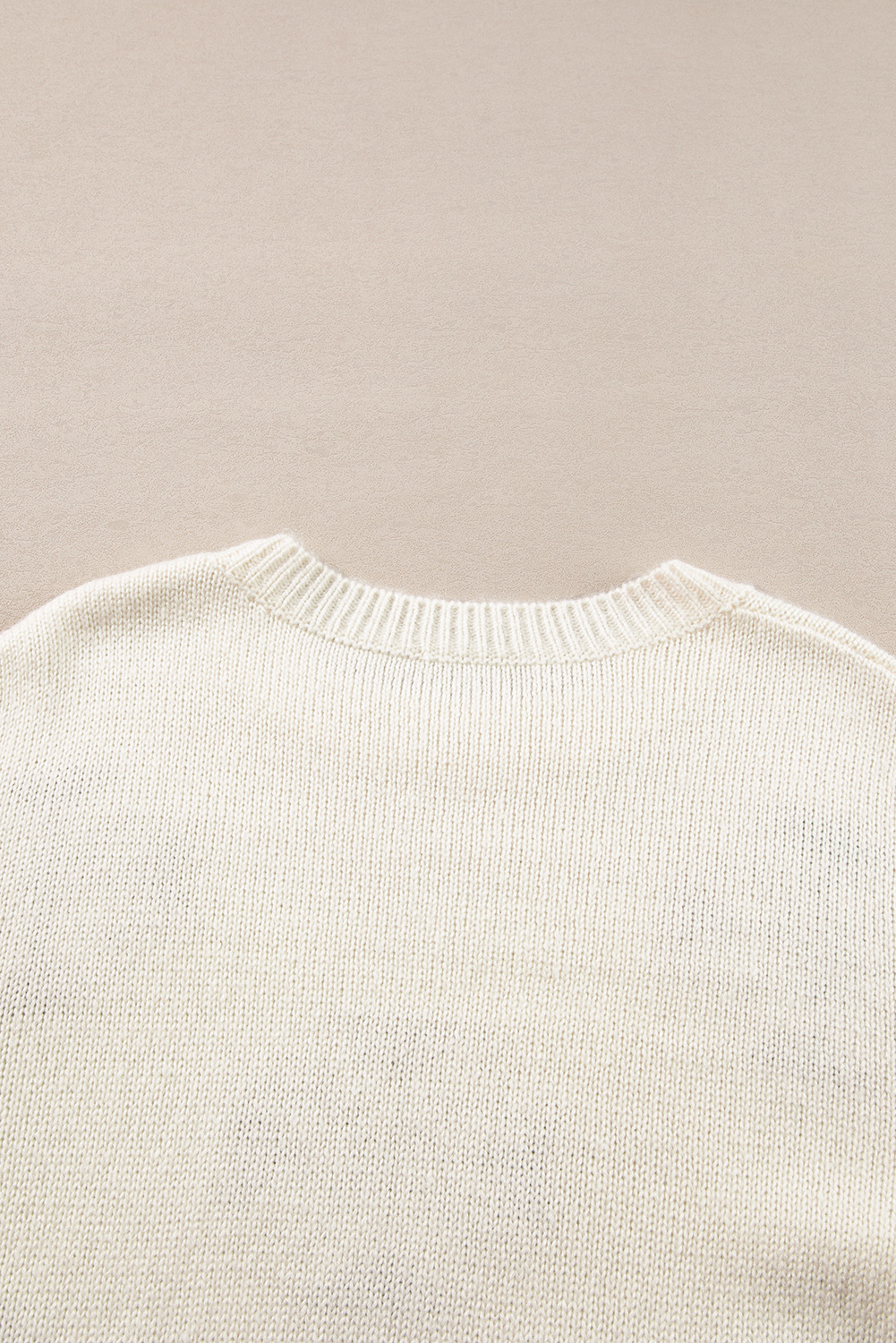Women's Sweater, White Snowflake, Christmas Sweater, Tunic Length, Long Sleeve, Holiday Wear, Casual Style, Warm and Cozy, Winter Fashion, Elegant Design, Comfortable, Layering Piece, Seasonal Outfit, Acrylic Material - Detail View 16 Women's Sweater, White Snowflake, Christmas Sweater, Tunic Length, Long Sleeve, Holiday Wear, Casual Style, Warm and Cozy, Winter Fashion, Elegant Design, Comfortable, Layering Piece, Seasonal Outfit, Acrylic Material - Detail View 16