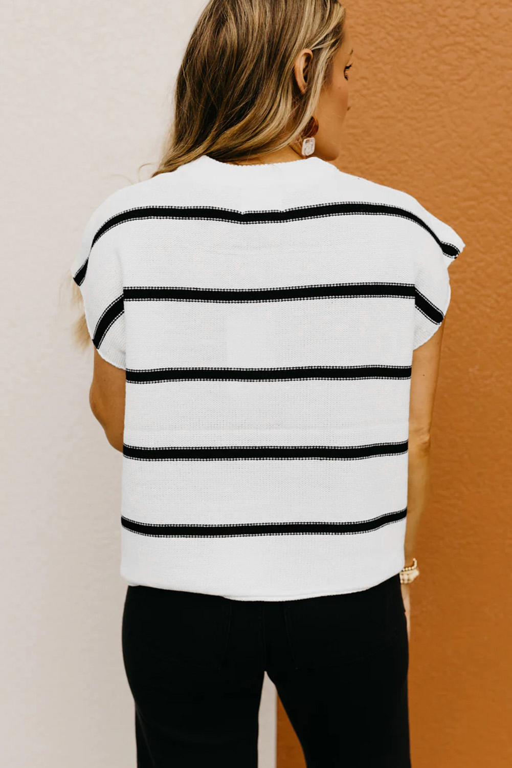 Soft and Breathable Short Sleeve Sweater Tee - Perfect for Daily Wear - Detail View 3 Soft and Breathable Short Sleeve Sweater Tee - Perfect for Daily Wear - Detail View 3
