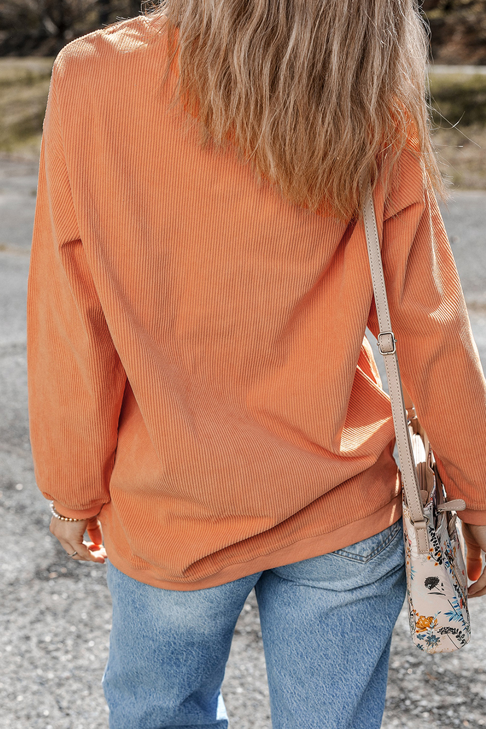 Festive Sweatshirt for Women - Orange Thankful Graphic Design - Detail View 6 Festive Sweatshirt for Women - Orange Thankful Graphic Design - Detail View 6