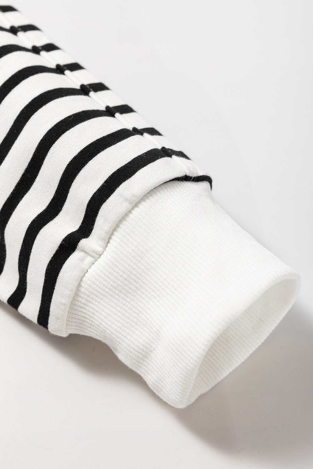 Comfortable and Stylish Black Stripe Loose Fit Sweatshirt for Women - Detail View 13 Comfortable and Stylish Black Stripe Loose Fit Sweatshirt for Women - Detail View 13