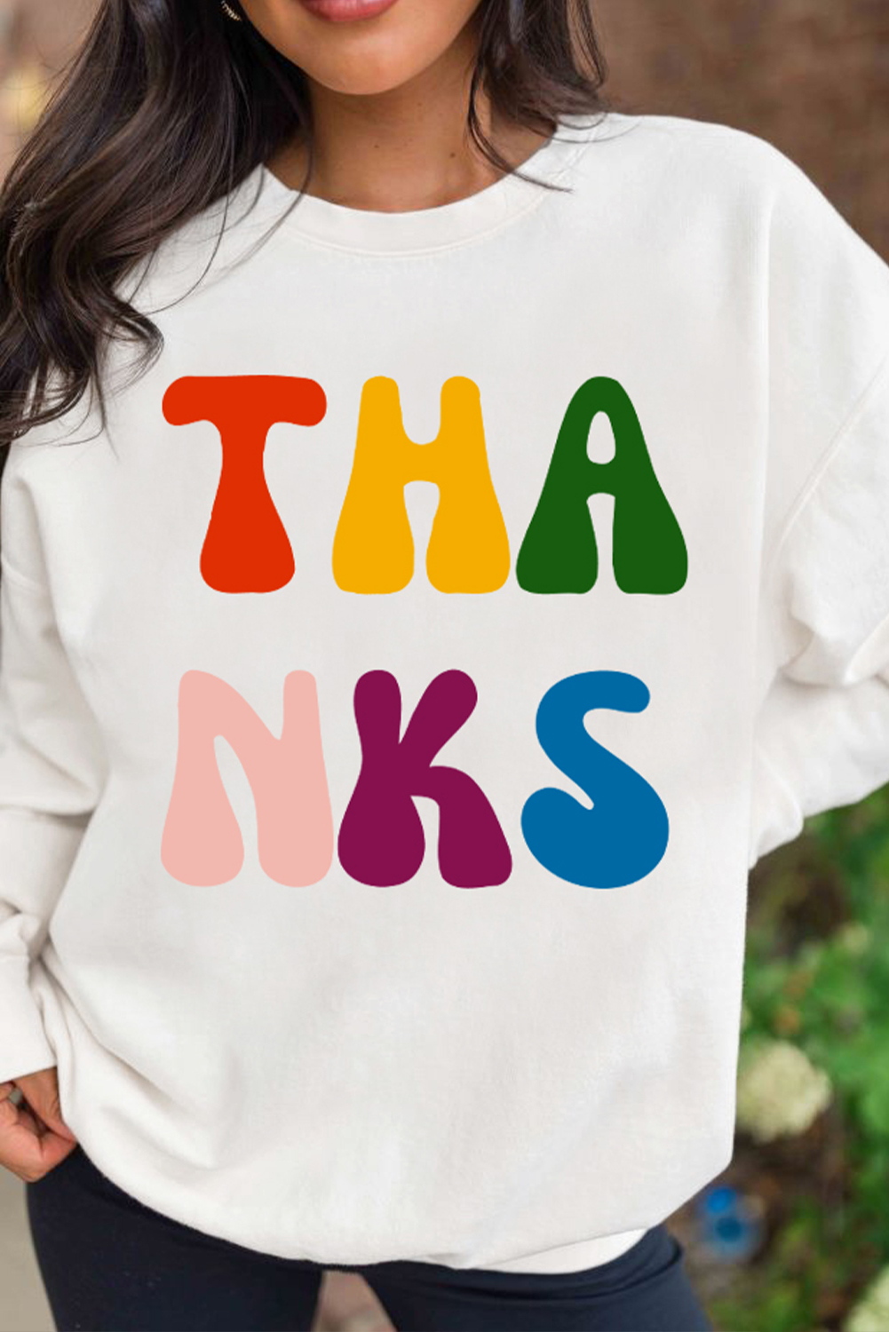 Cozy Beige Graphic Sweatshirt with 'THANKS' Print - Casual Comfort - Detail View 2 Cozy Beige Graphic Sweatshirt with 'THANKS' Print - Casual Comfort - Detail View 2
