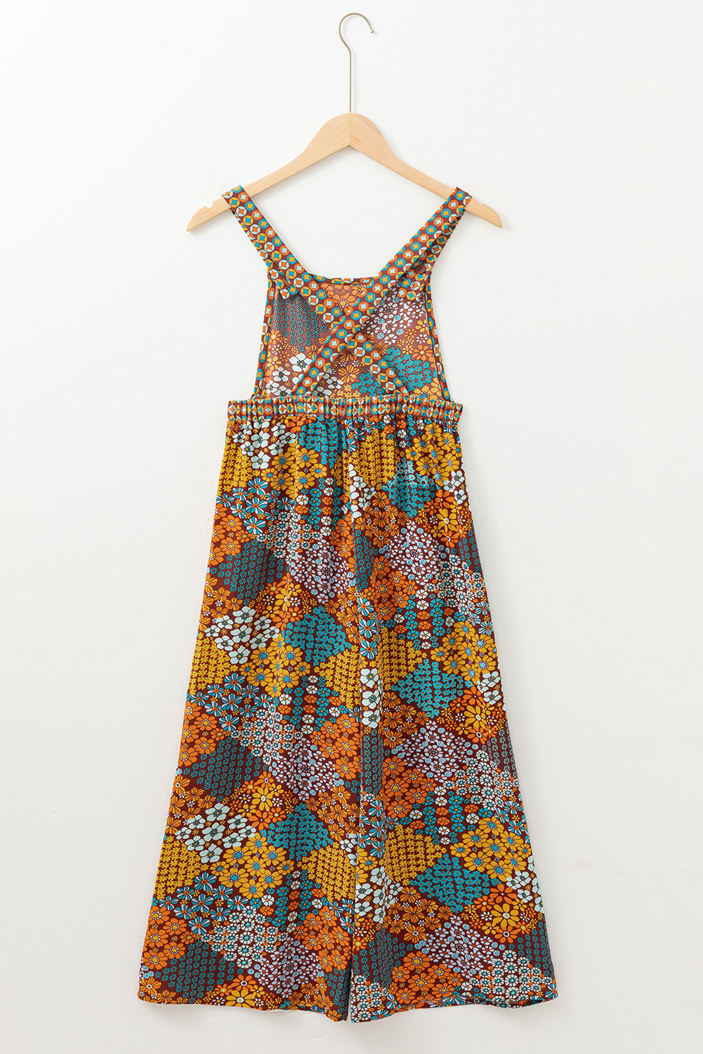 Trendy Sleeveless Multicolour Jumpsuit for Daily Wear - Perfect for Vacation - Detail View 7 Trendy Sleeveless Multicolour Jumpsuit for Daily Wear - Perfect for Vacation - Detail View 7