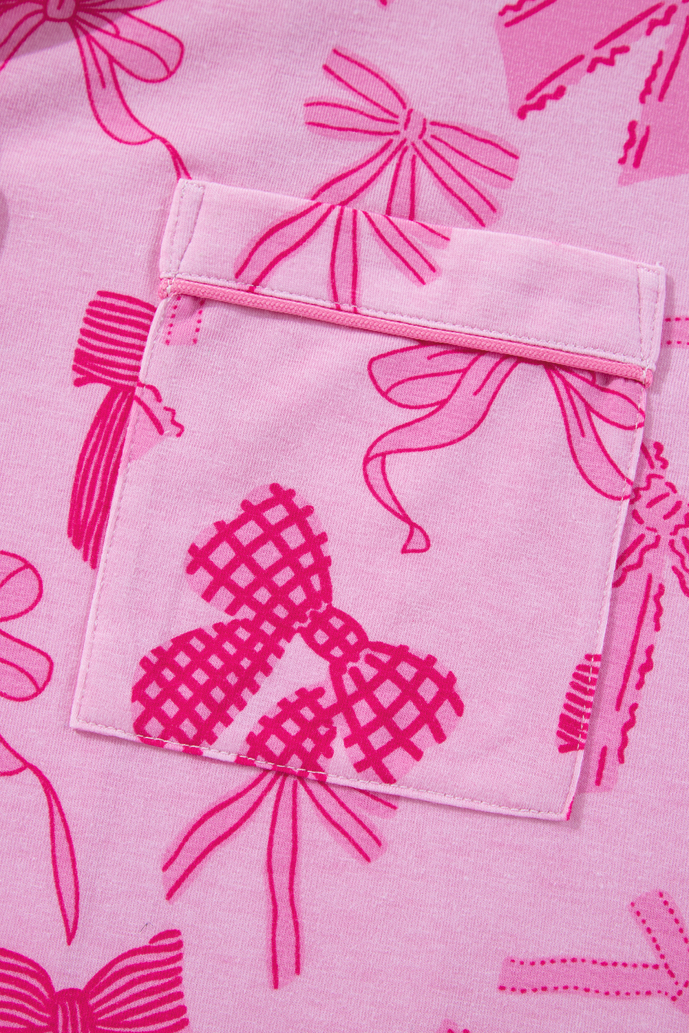Comfortable and Playful Pink Sleepwear Set - Ideal for Lounging and Sleeping - Detail View 15 Comfortable and Playful Pink Sleepwear Set - Ideal for Lounging and Sleeping - Detail View 15