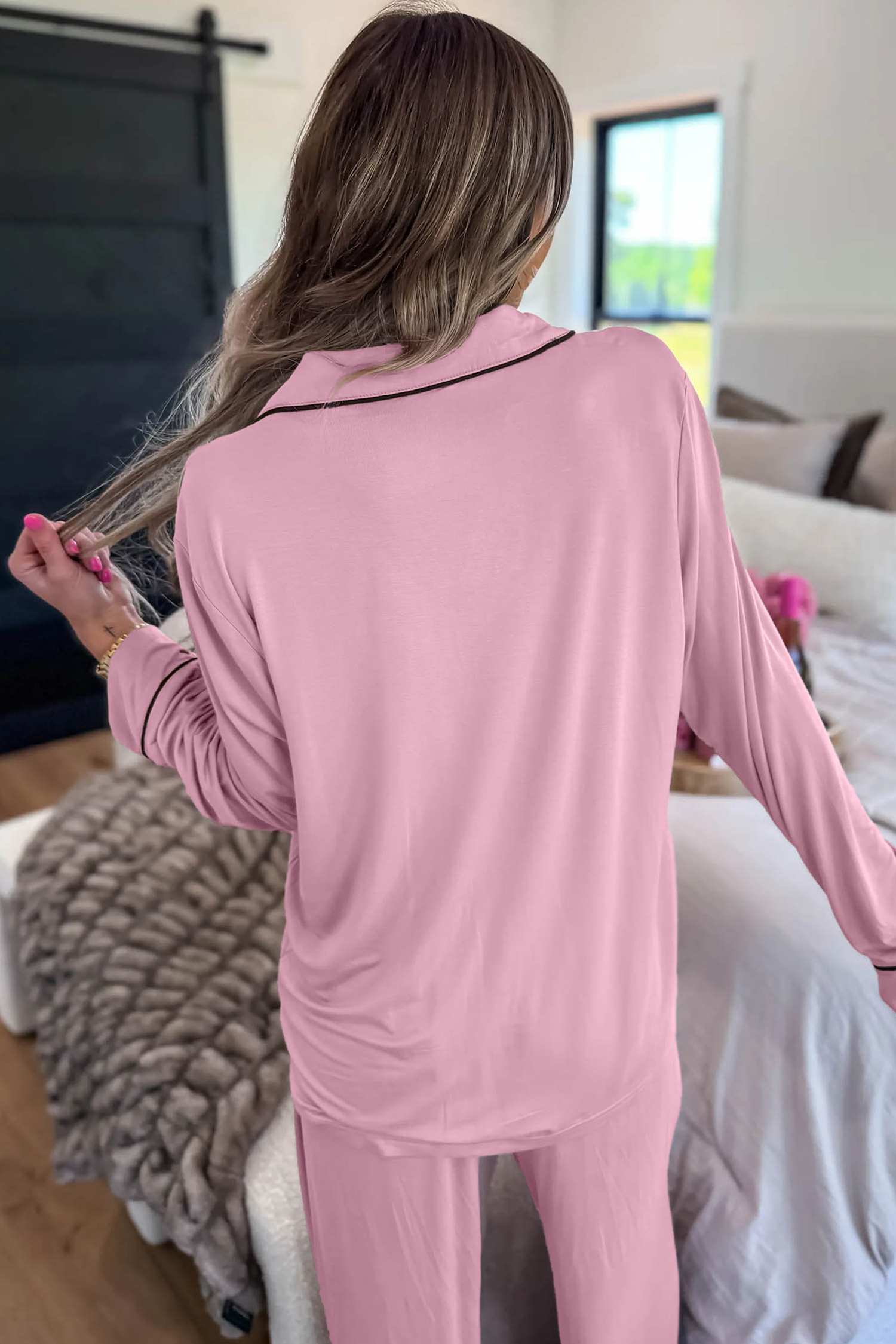 Women's Two Piece Lounge Set, Comfortable Colorblock PJs - Detail View 2 Women's Two Piece Lounge Set, Comfortable Colorblock PJs - Detail View 2
