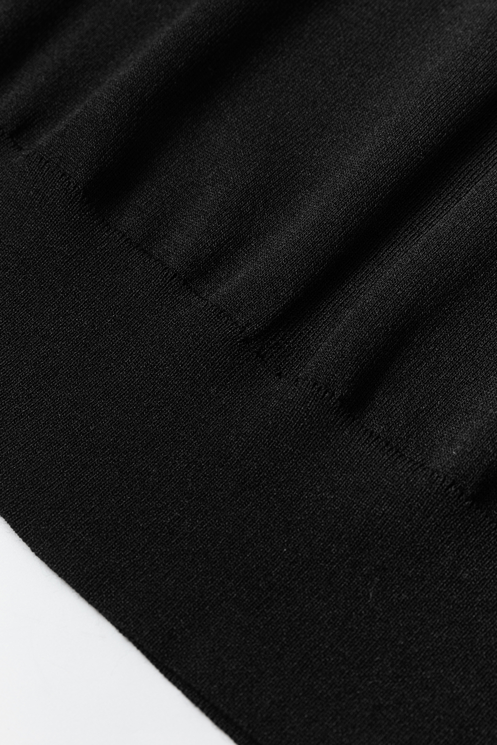 Versatile Black Sweater for Women - Lightweight and Stylish for Daily Wear - Detail View 11 Versatile Black Sweater for Women - Lightweight and Stylish for Daily Wear - Detail View 11