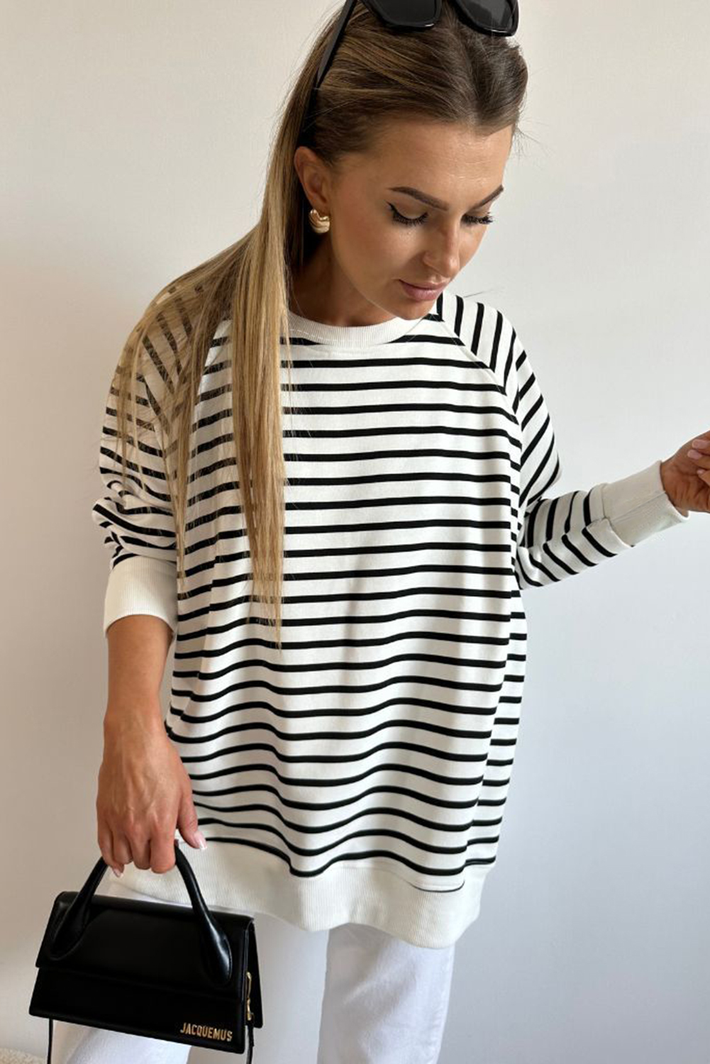 Comfortable and Stylish Black Stripe Loose Fit Sweatshirt for Women - Detail View 3 Comfortable and Stylish Black Stripe Loose Fit Sweatshirt for Women - Detail View 3