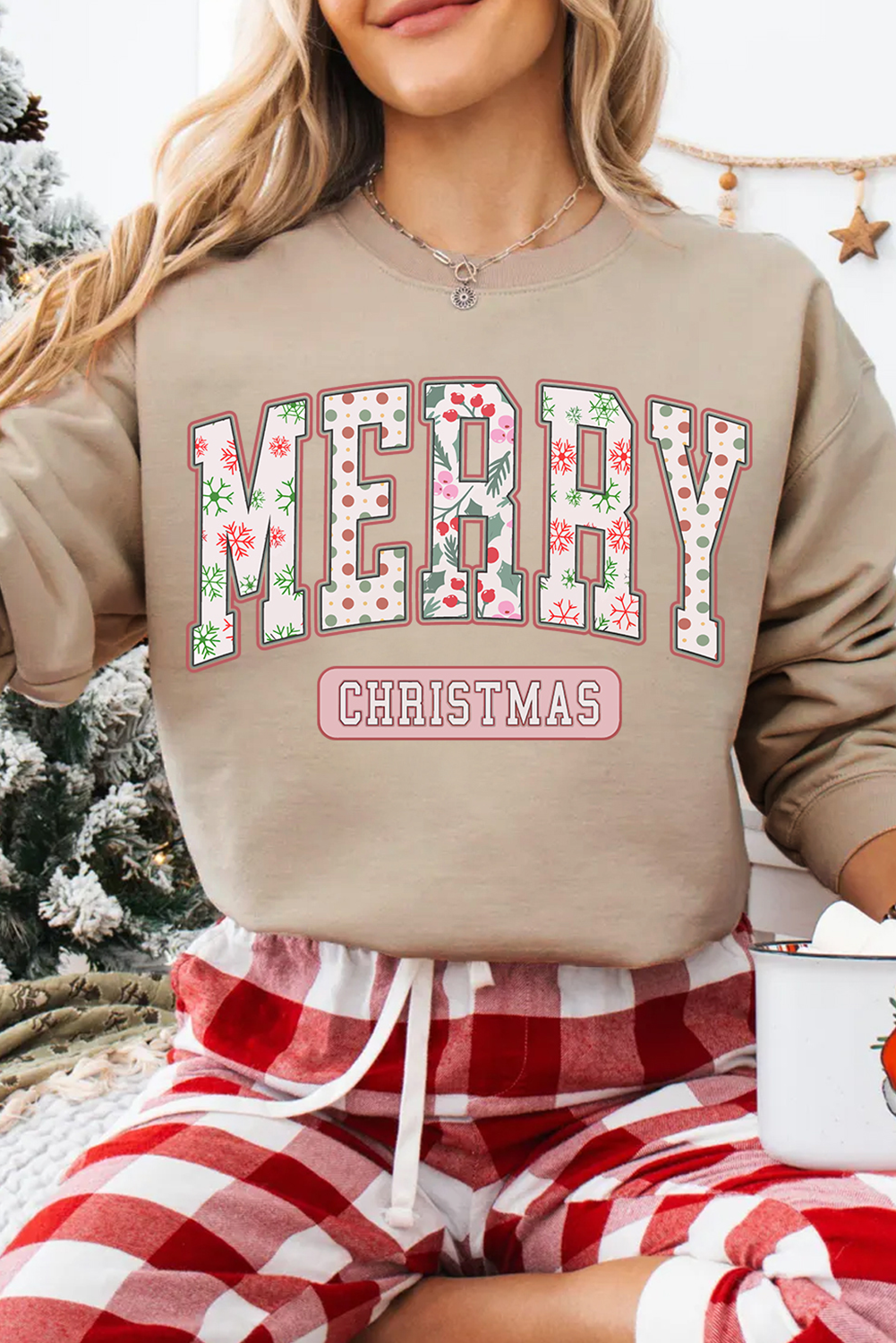 Soft and Comfortable Khaki Christmas Letter Graphic Sweatshirt for Women - Detail View 2 Soft and Comfortable Khaki Christmas Letter Graphic Sweatshirt for Women - Detail View 2