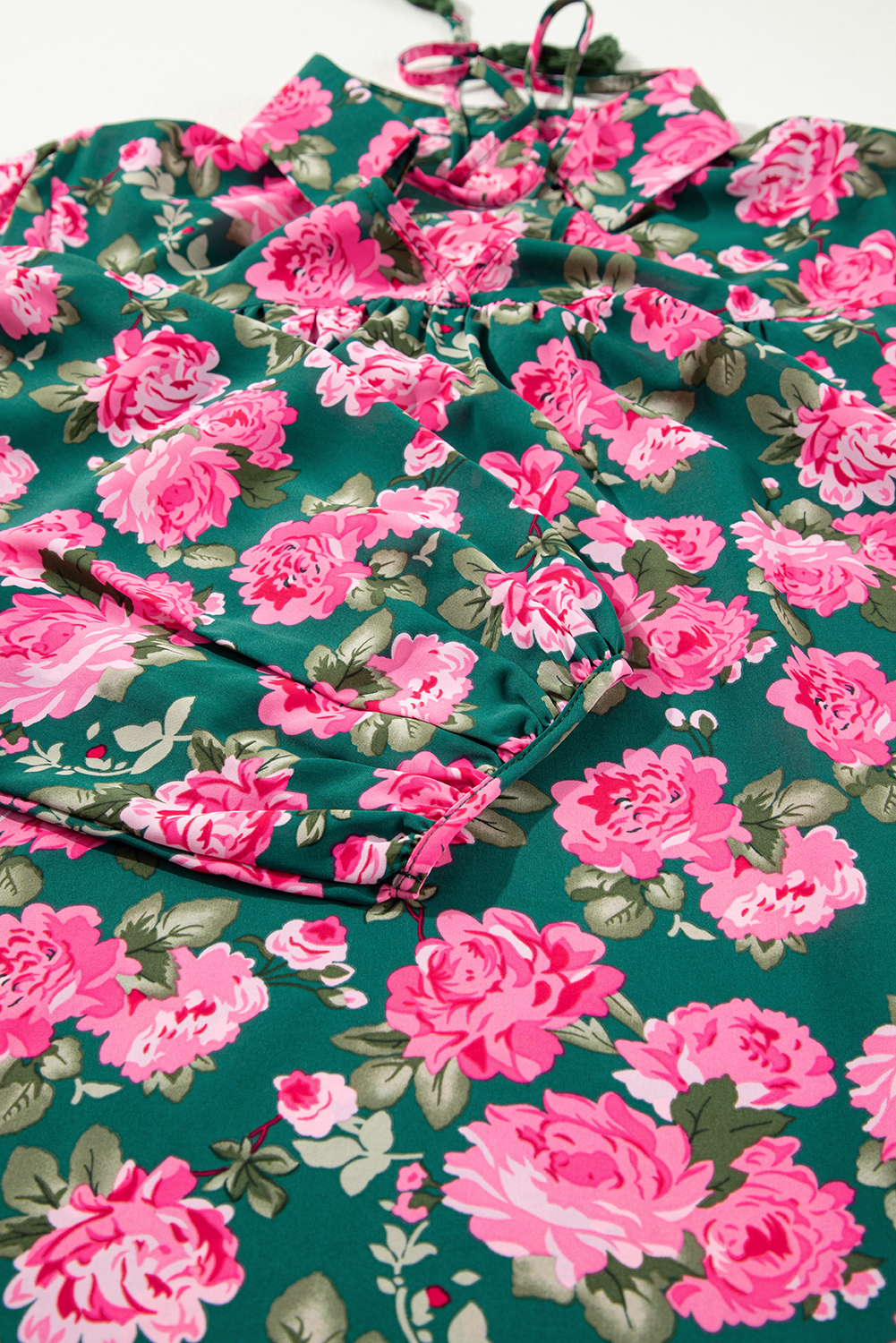 Women's Blouse, Green Floral, Tied Collar, Puff Sleeve, V Neck, Elegant, Comfortable, Modest, Daily Wear, Spring Fashion, Country Style, Feminine Charm, Stylish Top, Quality Material, Tops & Blouses - Detail View 8 Women's Blouse, Green Floral, Tied Collar, Puff Sleeve, V Neck, Elegant, Comfortable, Modest, Daily Wear, Spring Fashion, Country Style, Feminine Charm, Stylish Top, Quality Material, Tops & Blouses - Detail View 8