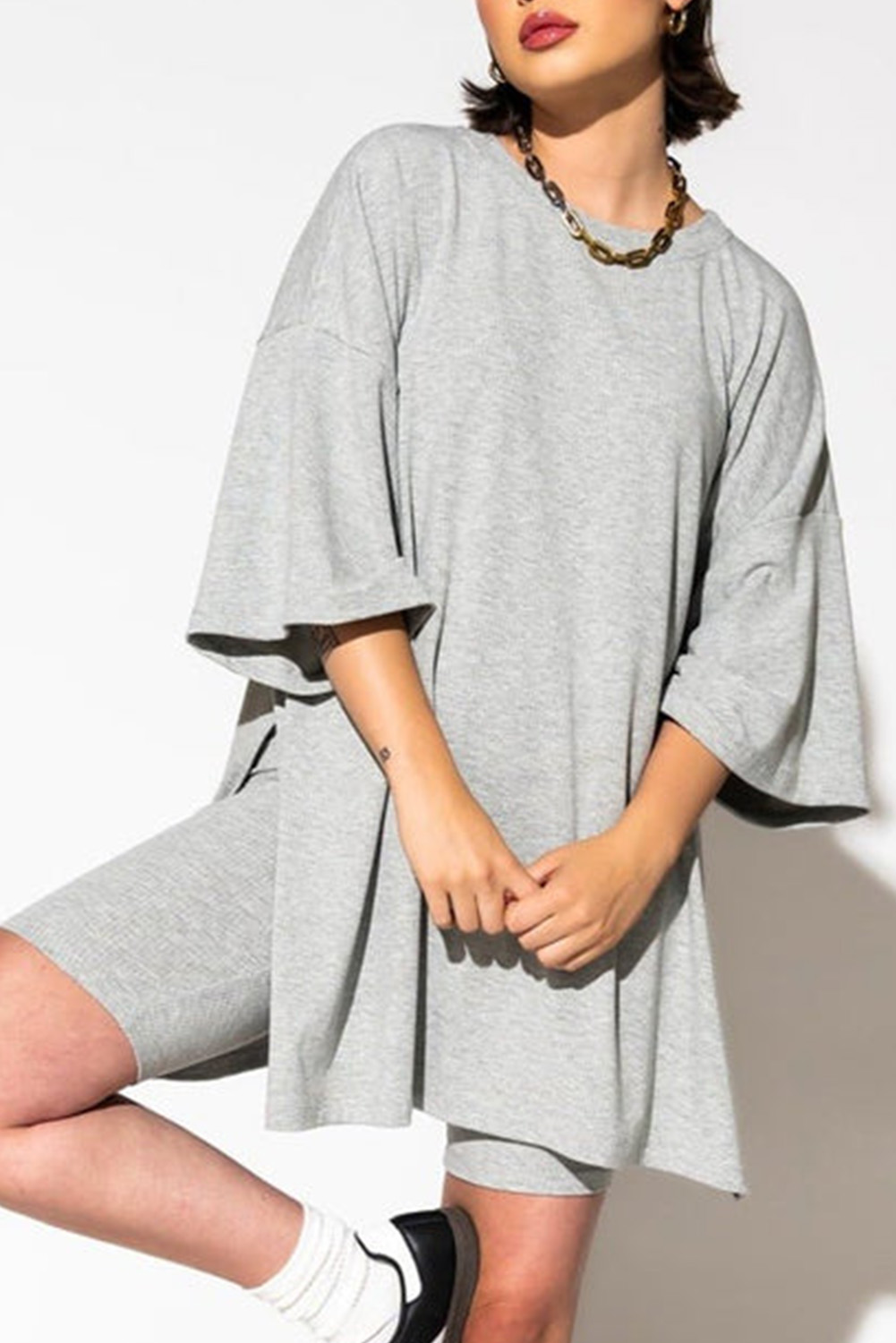 Chic and Comfortable Women's Casual Summer Two-Piece Set - Light Grey - Detail View 3 Chic and Comfortable Women's Casual Summer Two-Piece Set - Light Grey - Detail View 3
