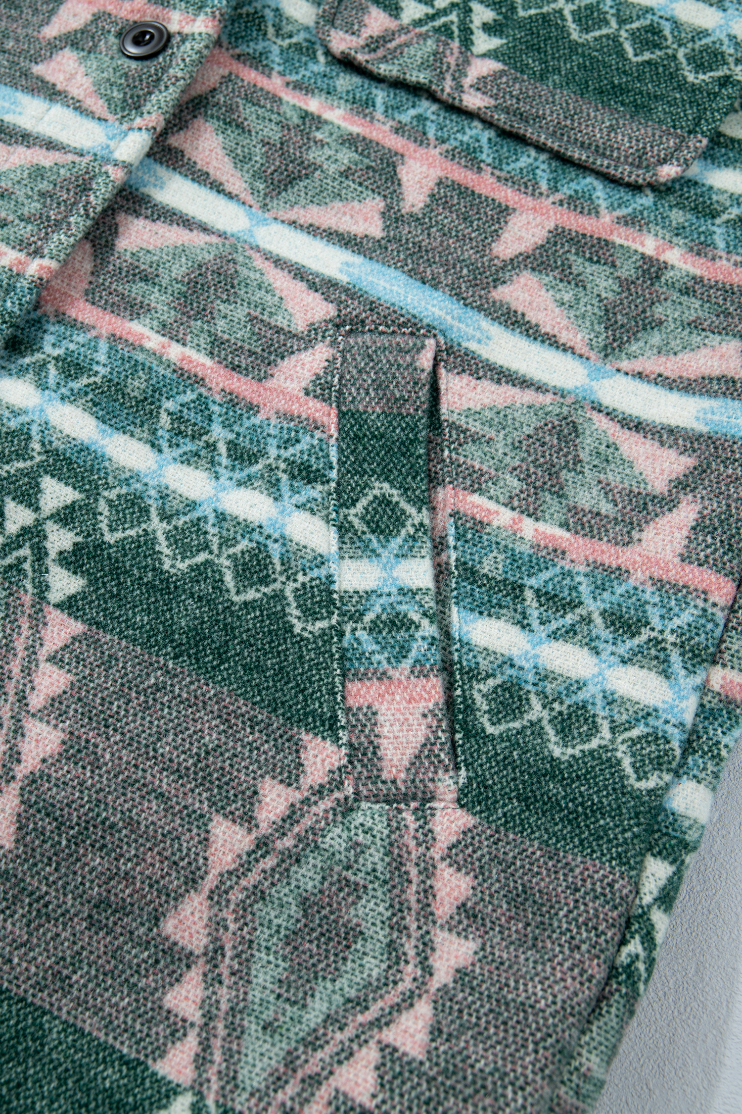 Women's Cozy Winter Shacket, Green Aztec Long Sleeve Jacket - Detail View 12 Women's Cozy Winter Shacket, Green Aztec Long Sleeve Jacket - Detail View 12