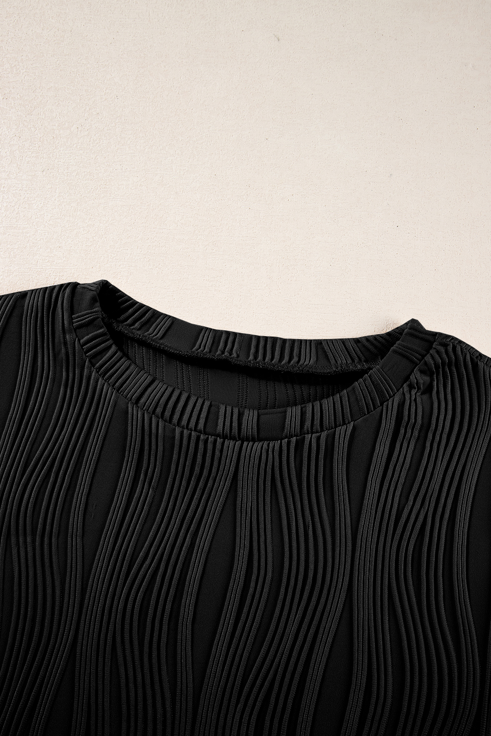 Women's Black Textured Wavy Round Neck Long Sleeve Top - Detail View 11 Women's Black Textured Wavy Round Neck Long Sleeve Top - Detail View 11