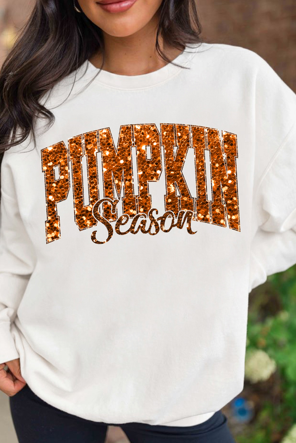 Stylish Thanksgiving Crewneck Sweatshirt - Relaxed Fit for Daily Wear - Detail View 3 Stylish Thanksgiving Crewneck Sweatshirt - Relaxed Fit for Daily Wear - Detail View 3