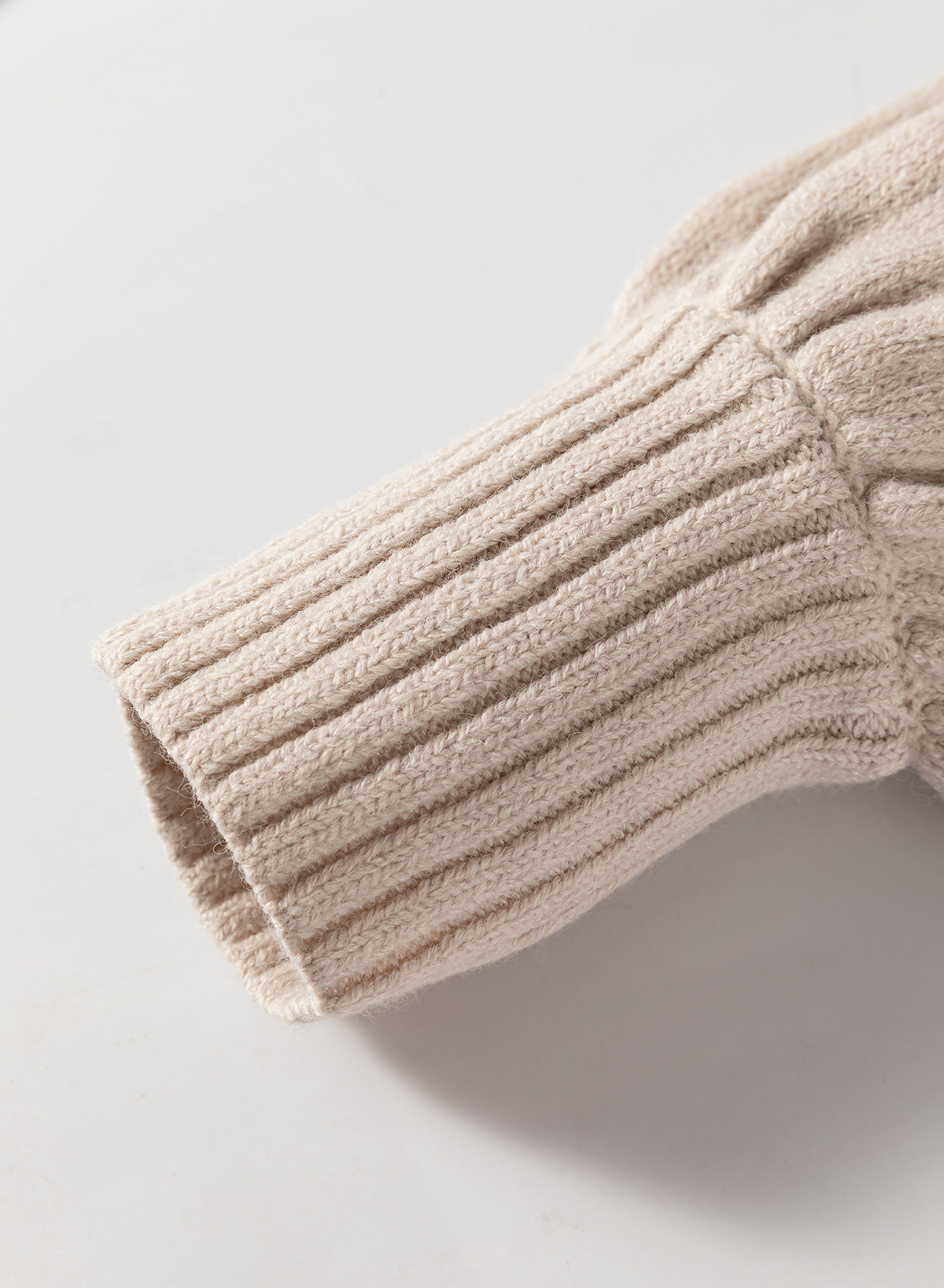 Women's Beige Long Knitted Cardigan with Puff Sleeves and Side Pockets - Detail View 11 Women's Beige Long Knitted Cardigan with Puff Sleeves and Side Pockets - Detail View 11