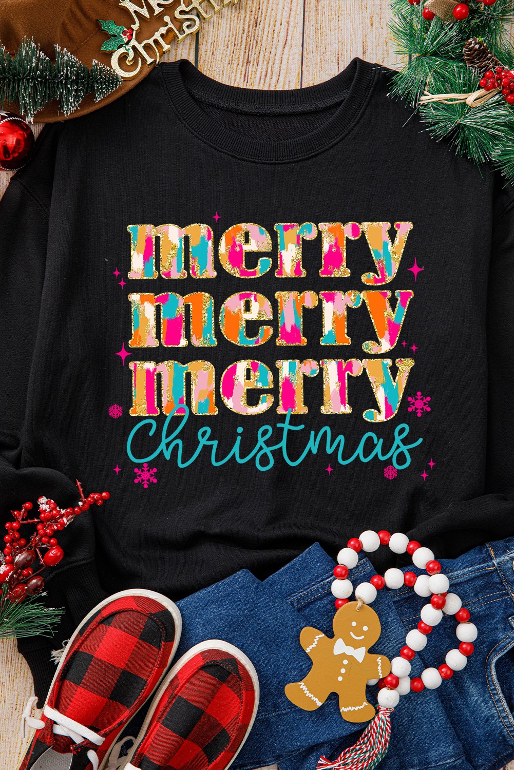 Festive Long Sleeve Graphic Sweatshirt - Merry Christmas Design for Casual Wear - Detail View 2 Festive Long Sleeve Graphic Sweatshirt - Merry Christmas Design for Casual Wear - Detail View 2