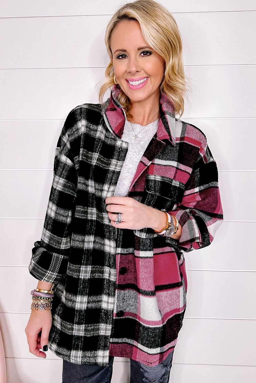Stay warm and stylish with this Women's Black Plaid Colorblock Loose Fit Shacket. The timeless plaid pattern is combined with vibrant color blocks, creating a unique and eye-catching design. The loose fit and relaxed look make it perfect for daily wear, while the convenient button-up design allows for easy wear. The functional flap pocket adds a touch of utility, making it a practical choice for everyday use. The long sleeves and shift silhouette provide warmth and coverage, making it ideal for fall and autumn wear. This shacket is a must-have for any woman's wardrobe, offering a perfect blend of style, comfort, and practicality. - Detail View 4 Stay warm and stylish with this Women's Black Plaid Colorblock Loose Fit Shacket. The timeless plaid pattern is combined with vibrant color blocks, creating a unique and eye-catching design. The loose fit and relaxed look make it perfect for daily wear, while the convenient button-up design allows for easy wear. The functional flap pocket adds a touch of utility, making it a practical choice for everyday use. The long sleeves and shift silhouette provide warmth and coverage, making it ideal for fall and autumn wear. This shacket is a must-have for any woman's wardrobe, offering a perfect blend of style, comfort, and practicality. - Detail View 4