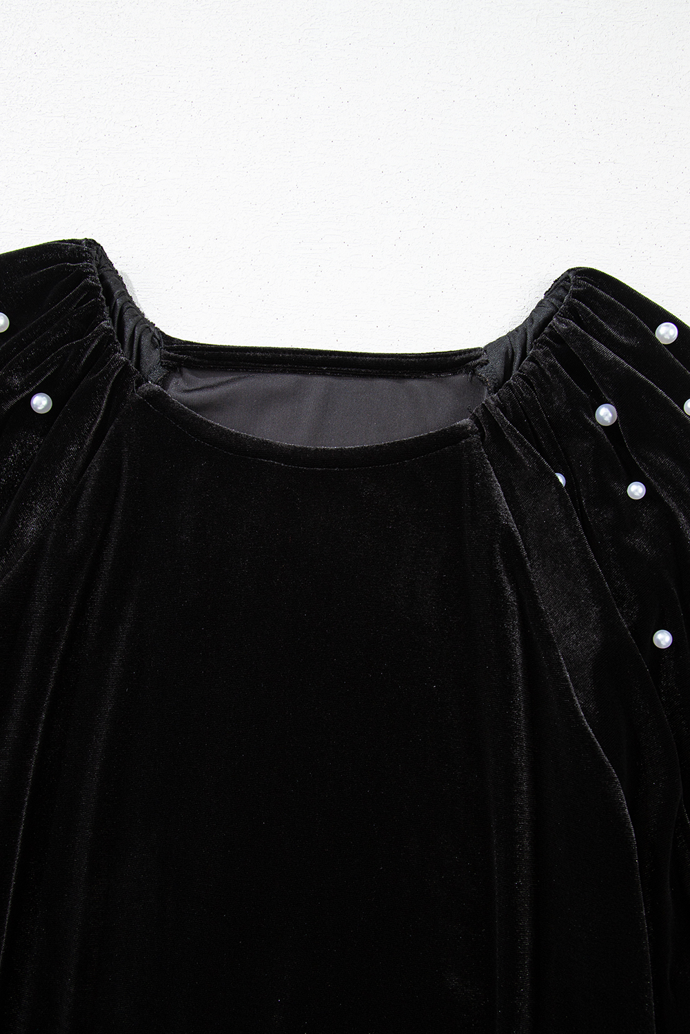 Chic and Stylish Women's Velvet Blouse - Perfect for Fall & Special Events - Detail View 15 Chic and Stylish Women's Velvet Blouse - Perfect for Fall & Special Events - Detail View 15