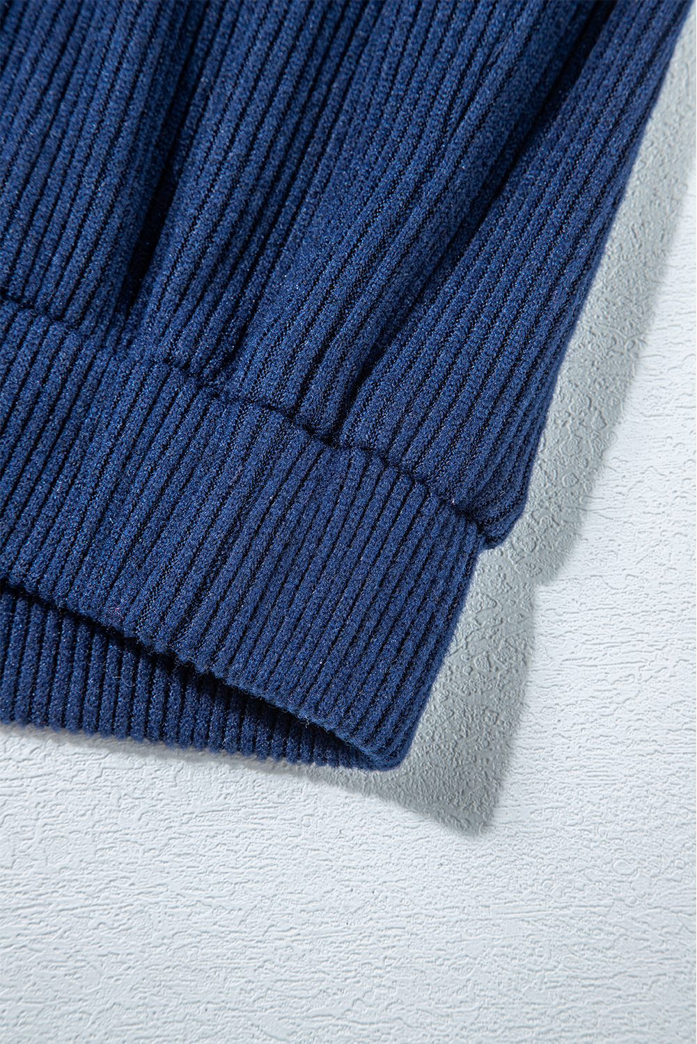 Stylish Activewear Set: Cropped Hoodie and Drawstring Joggers - Navy Blue - Detail View 17 Stylish Activewear Set: Cropped Hoodie and Drawstring Joggers - Navy Blue - Detail View 17