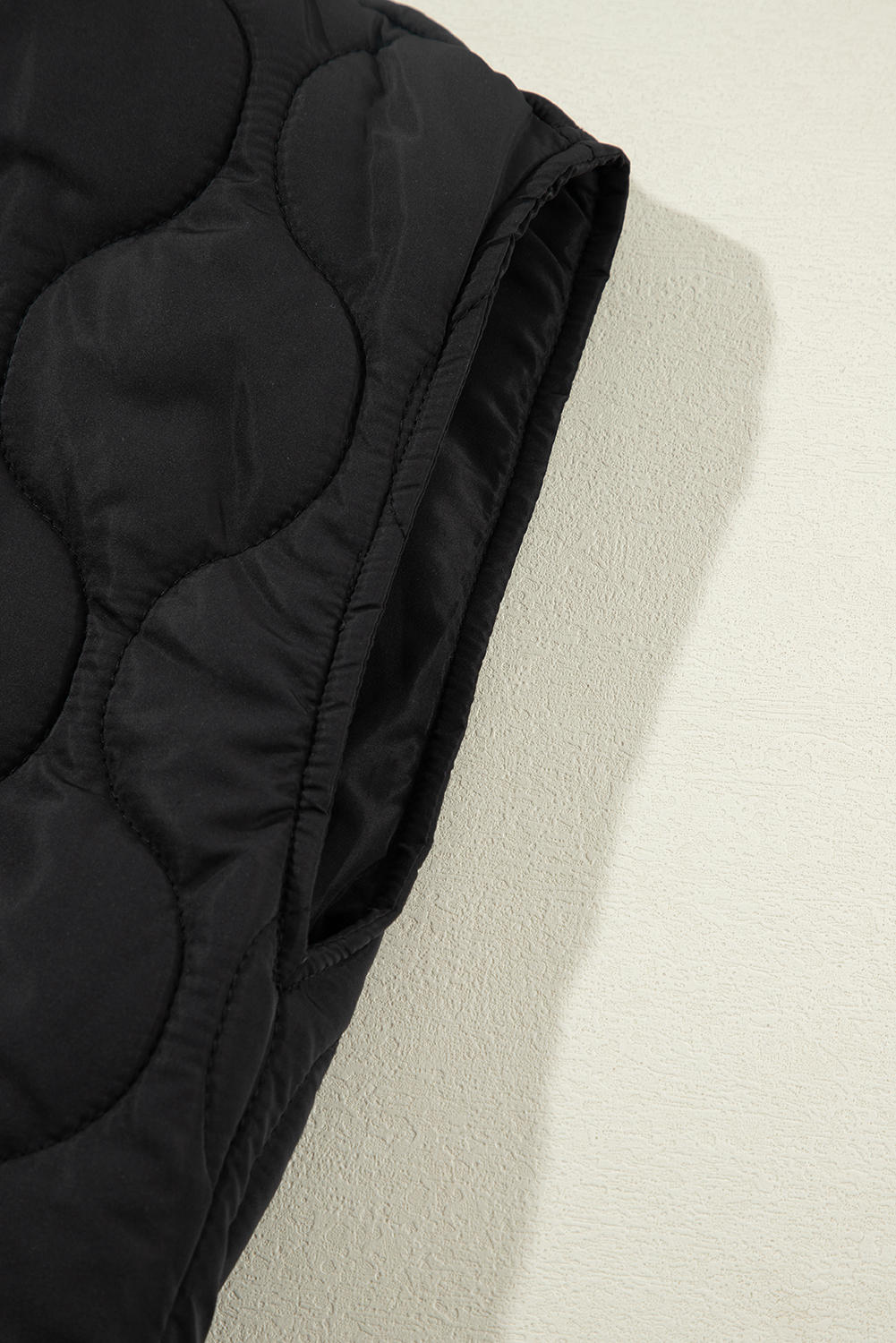 Women's Vest, Black, Quilted, Hooded, Zip-Up, Puffer, Sleeveless, Winter, Casual Style, Premium Material, Cozy, Chic, Daily Wear, Outerwear, Vests - Detail View 10 Women's Vest, Black, Quilted, Hooded, Zip-Up, Puffer, Sleeveless, Winter, Casual Style, Premium Material, Cozy, Chic, Daily Wear, Outerwear, Vests - Detail View 10