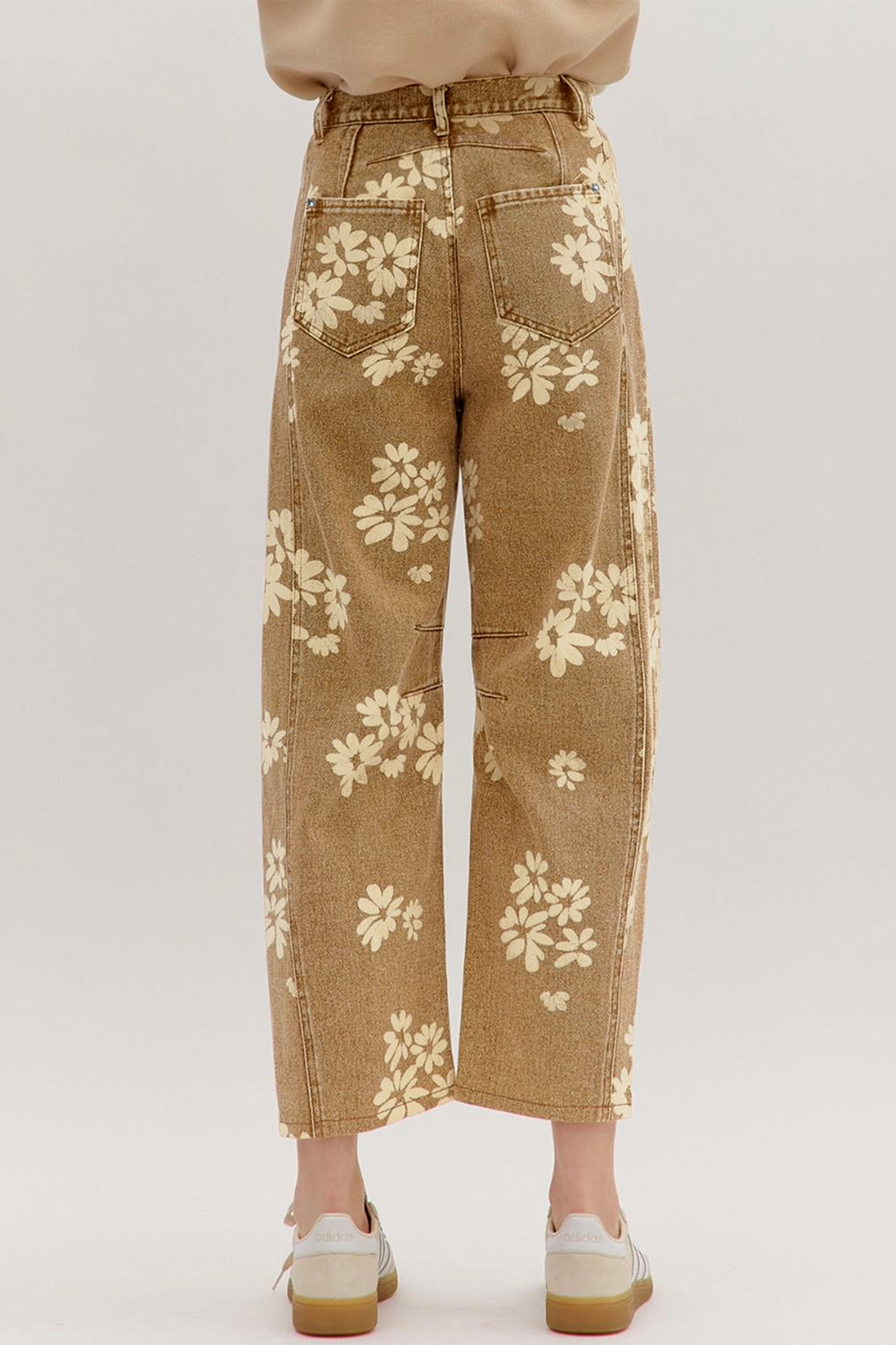 Floral Print Denim Pants, Vintage Khaki High Waist Jeans - Detail View 5 Floral Print Denim Pants, Vintage Khaki High Waist Jeans - Detail View 5