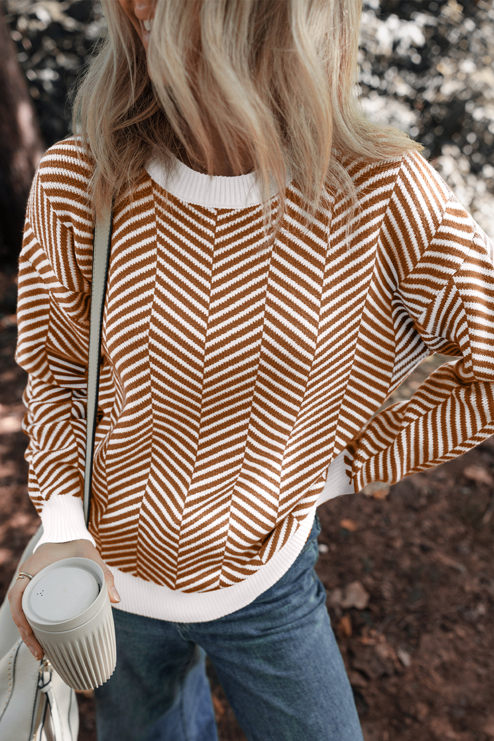 Women's Sweater, Coffee Sweater, Contrast Edge, Crew Neck, Drop Shoulder, Casual Style, Long Sleeve, Cozy, Colorblock, Striped Print, Daily Wear, Winter Fashion, Comfortable Fit, Geometric Pattern, Stylish Layering - Detail View 4 Women's Sweater, Coffee Sweater, Contrast Edge, Crew Neck, Drop Shoulder, Casual Style, Long Sleeve, Cozy, Colorblock, Striped Print, Daily Wear, Winter Fashion, Comfortable Fit, Geometric Pattern, Stylish Layering - Detail View 4