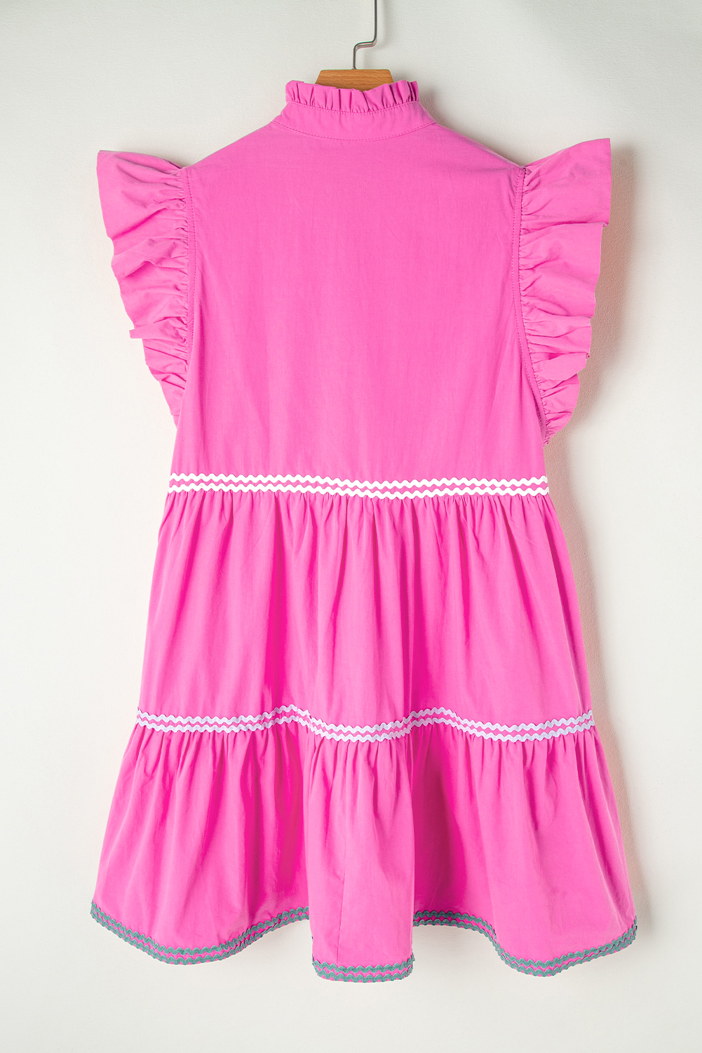 Chic and Playful Mini Dress with Colorblock Design and Flutter Sleeves - Detail View 7 Chic and Playful Mini Dress with Colorblock Design and Flutter Sleeves - Detail View 7