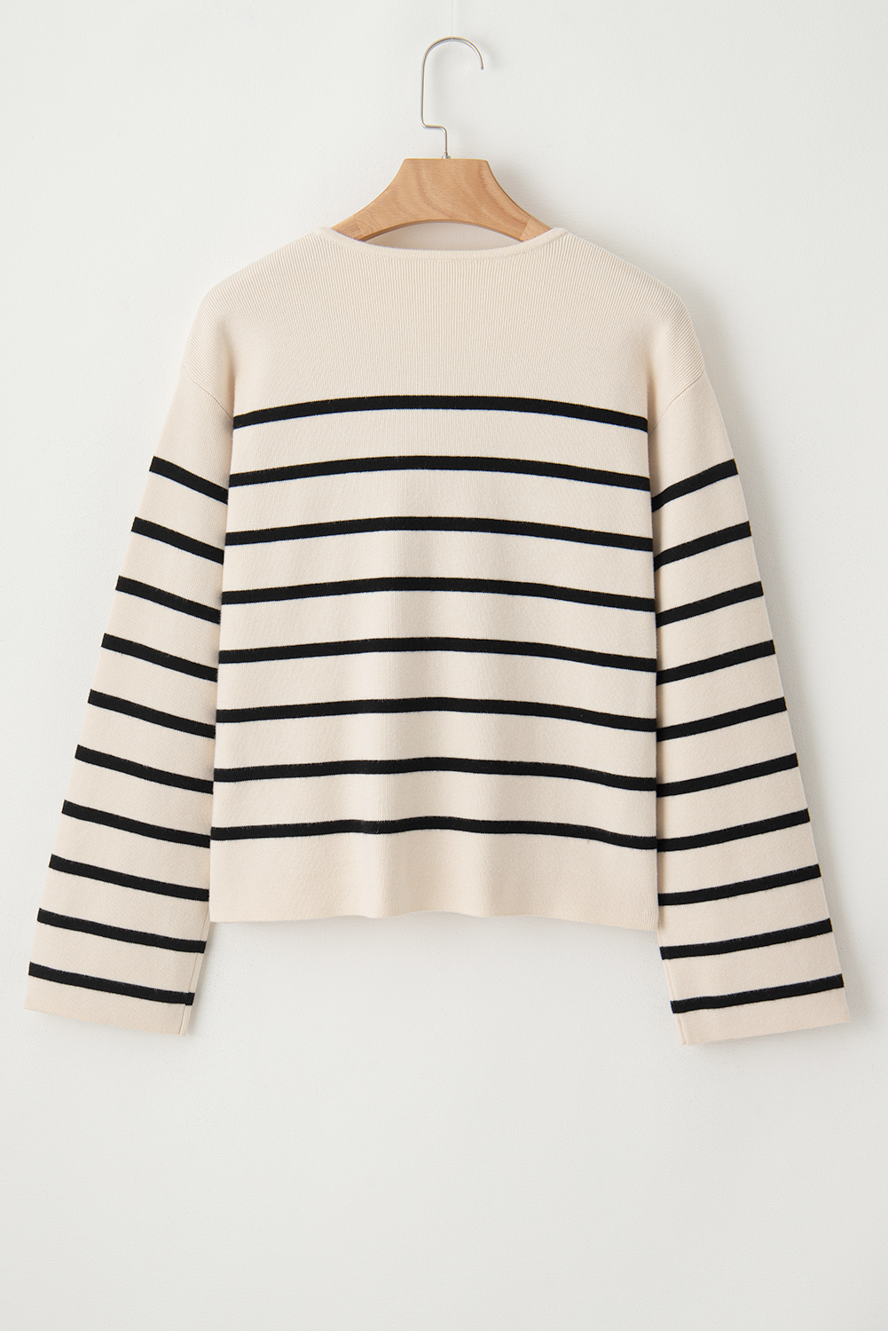 Women's Cardigan, Black Stripe, Flap Pockets, Buttoned Front, Round Neck, Long Sleeve, Classic, Timeless, Elegant, Versatile, Daily Wear, Winter Wear, Sweaters & Cardigans - Detail View 15 Women's Cardigan, Black Stripe, Flap Pockets, Buttoned Front, Round Neck, Long Sleeve, Classic, Timeless, Elegant, Versatile, Daily Wear, Winter Wear, Sweaters & Cardigans - Detail View 15