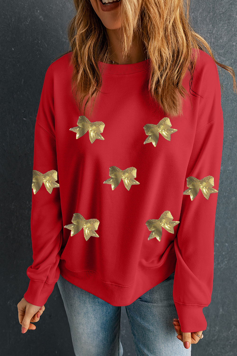 Festive Christmas Sweatshirt with Red Bowknot Patchwork Design - Detail View 6 Festive Christmas Sweatshirt with Red Bowknot Patchwork Design - Detail View 6
